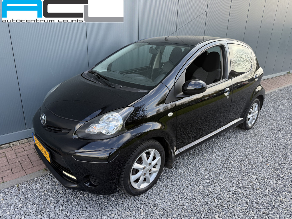 Toyota Aygo 1.0 vvt-i aspiration airco 5-drs