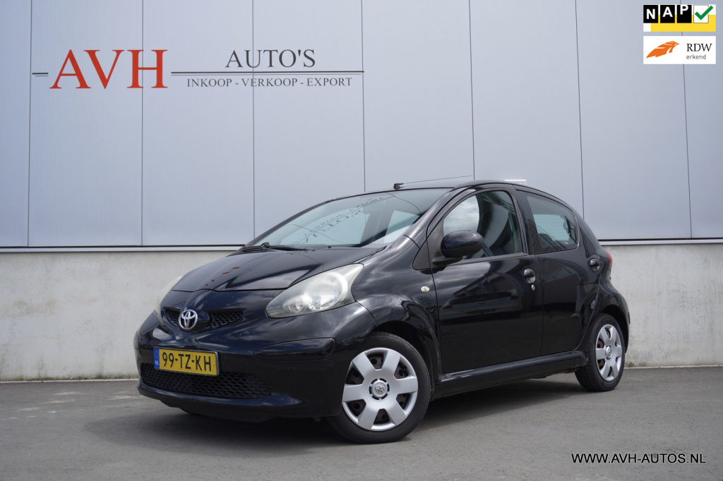 Toyota Aygo 1.0-12v +
