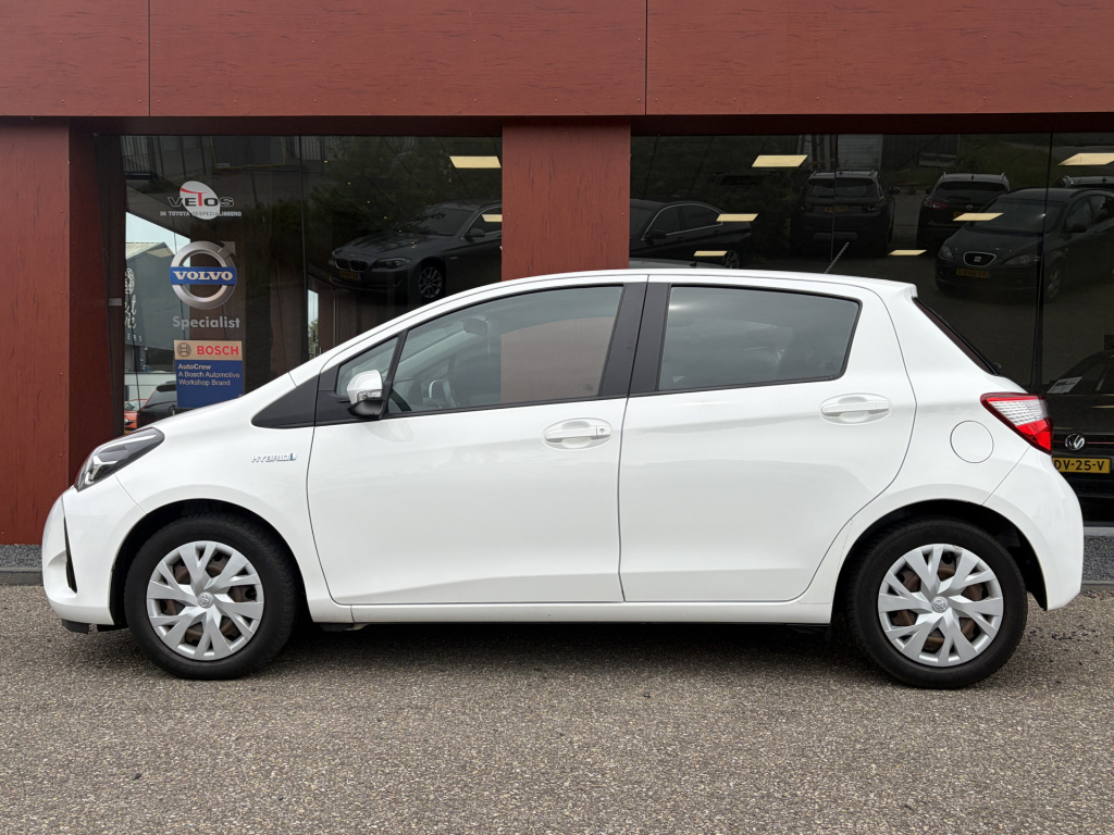 Toyota Yaris 1.5 hybrid aspiration automaat | nav | camera