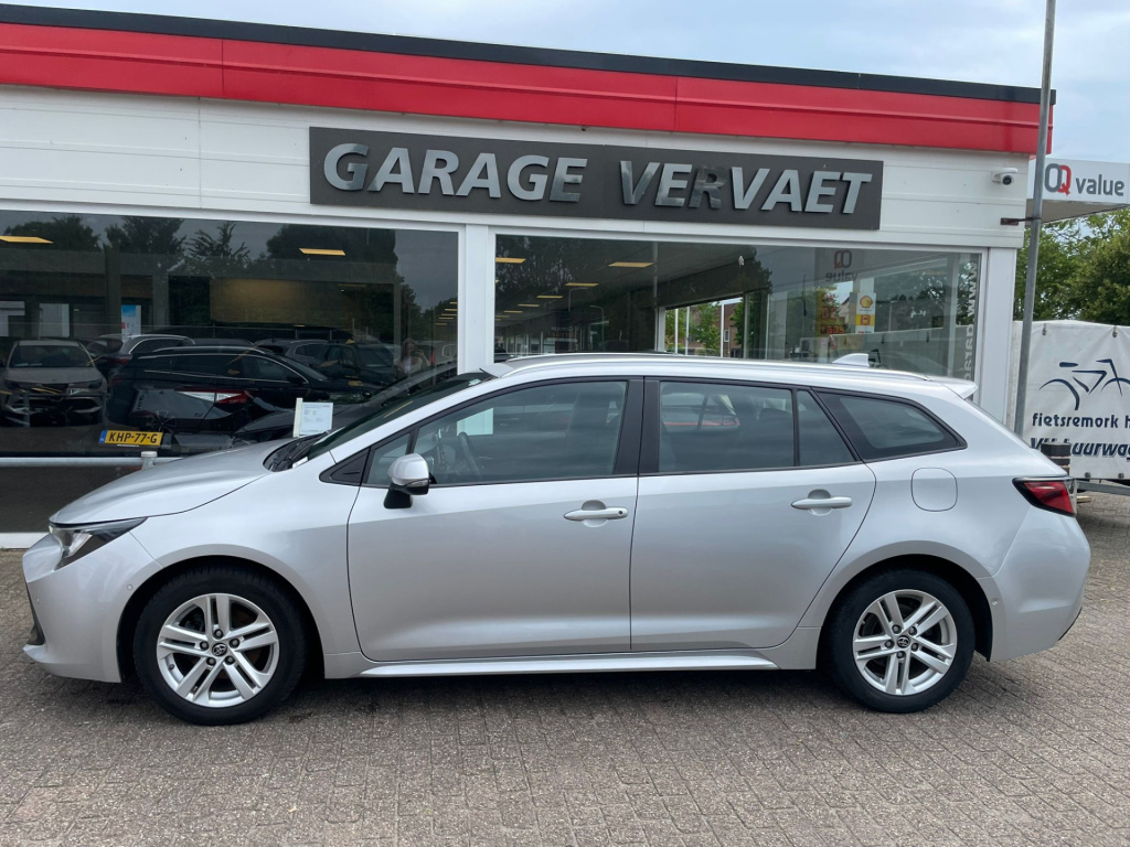 Toyota Corolla Touring Sports 1.8 hybrid dynamic