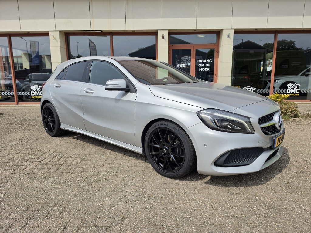 Mercedes-Benz A-Klasse 180 bus. sol. amg