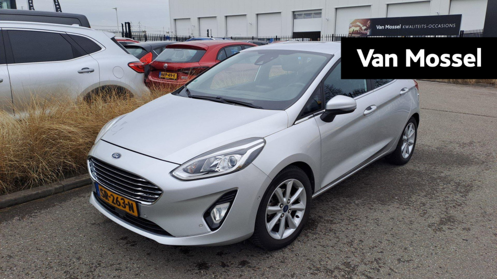 Ford Fiesta 1.0 ecoboost titanium voorruitverwarming - trekhaak