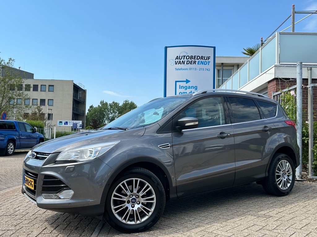 Ford Kuga 1.6 titanium trekhaak pdc stoelverwarming