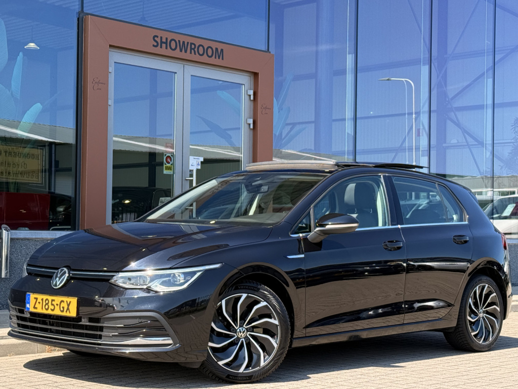 Volkswagen Golf 1.5 tsi 1st edition | pano | stoel/stuurverwarming | acc | massage | memory | sfeerverlichting