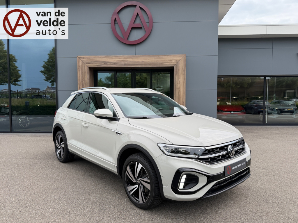 Volkswagen T-roc 1.5 tsi 150pk dsg r-line | camera | keyless | elek. achterklep | dode hoek | rijklaar incl. 1 jaar bovag garantie