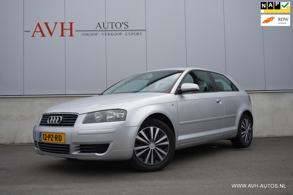 Audi A3 1.6 attraction