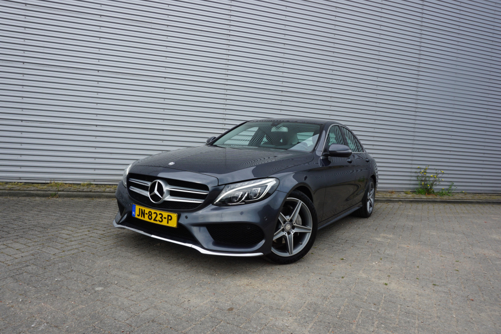 Mercedes-Benz C-Klasse 180 ambition amg line climate / navi / cruise / pdc / elektr. ramen / lm velgen / nap