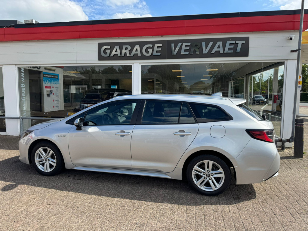 Toyota Corolla Touring Sports 1.8 hybrid dynamic