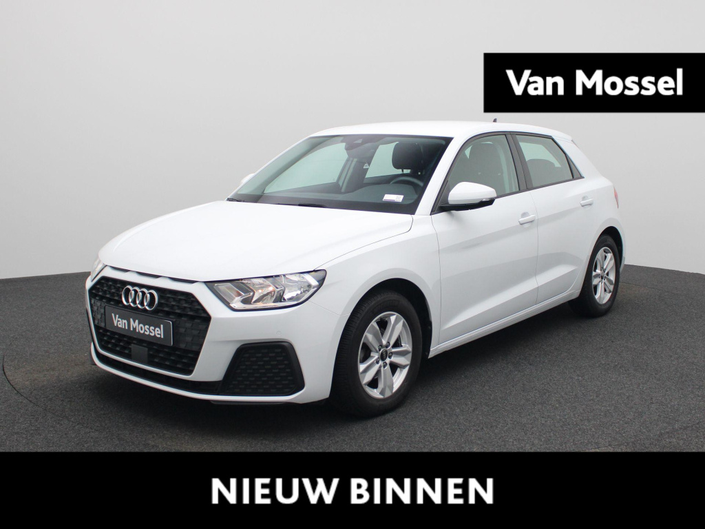 Audi A1 Sportback 25 tfsi pro line | apple carplay / android auto | navigatie | climate control | cruise control | virtual cockpit | bluetooth | dab | parkeersensoren | lichtmetalen velgen |