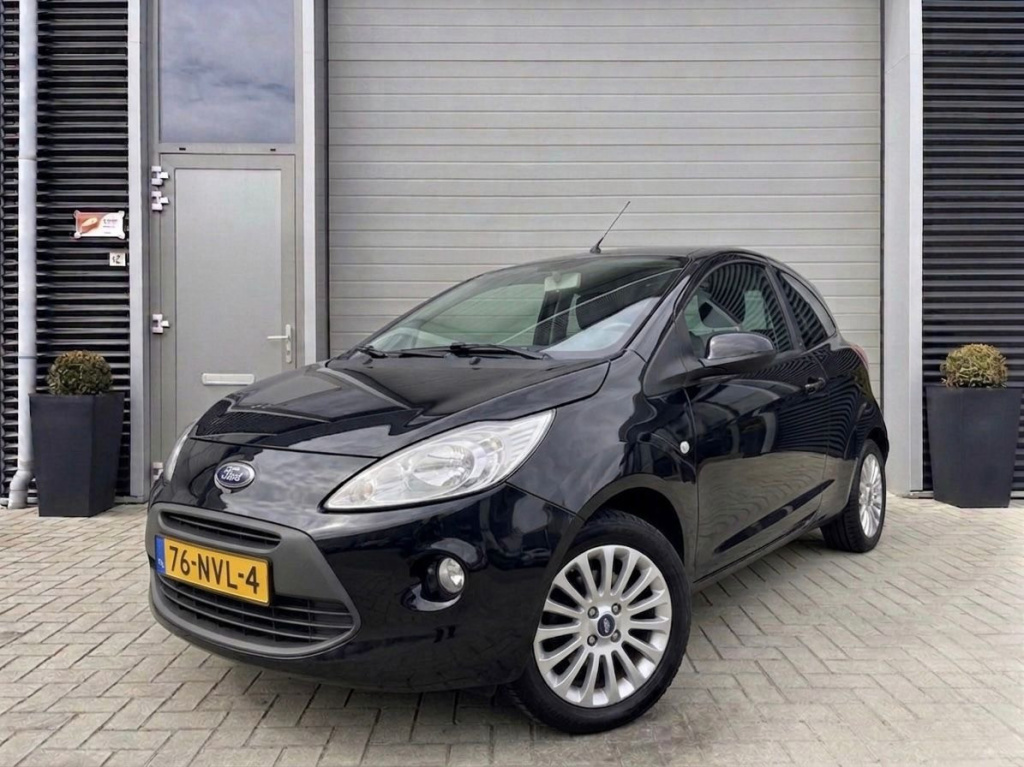 Ford KA 1.2 titanium x/panoramdak/clima/lichtmetaal/volle uitvoering/