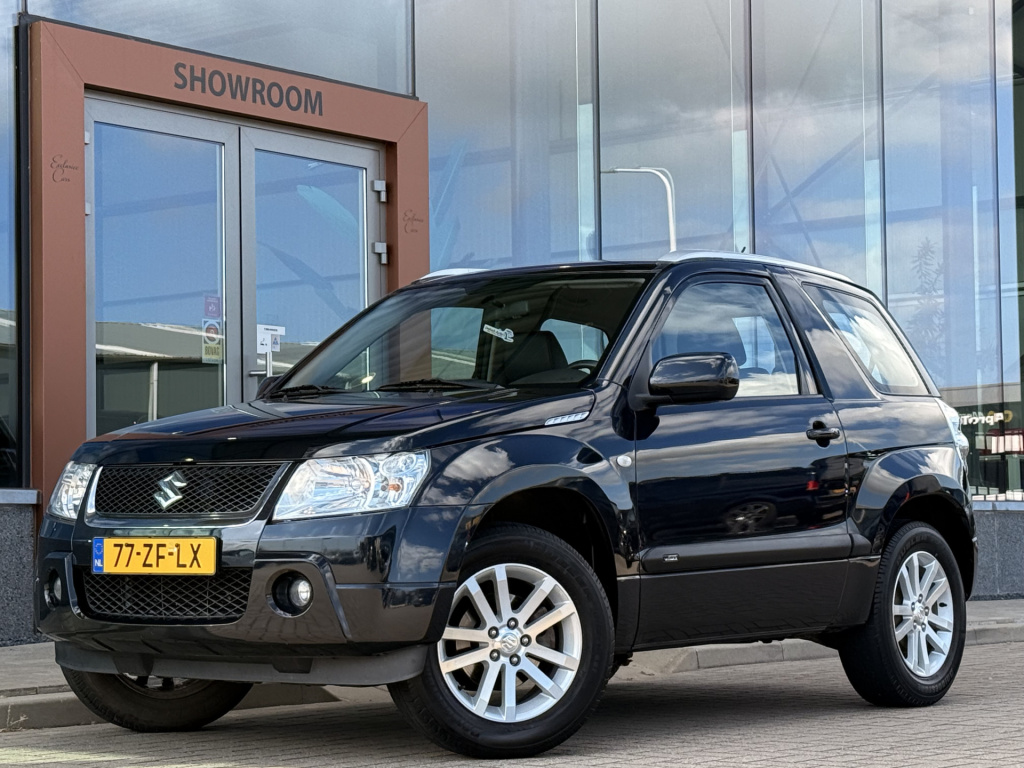 Suzuki Grand Vitara 1.6-16v high executive | airco | leder | keyless entry + start | trekhaak |