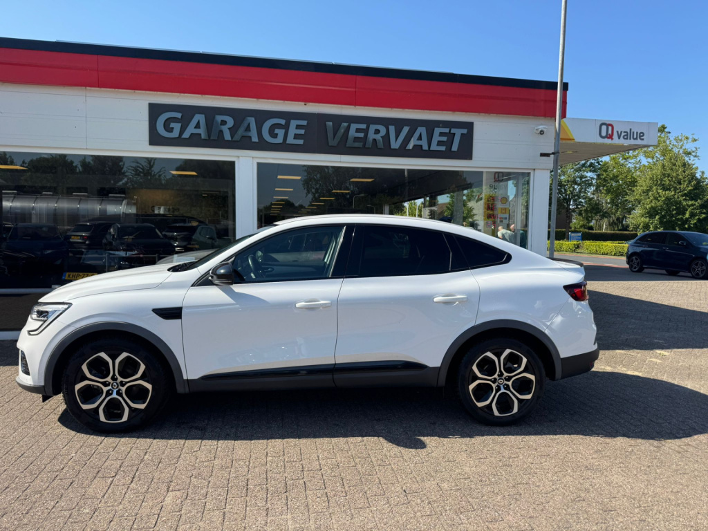 Renault Arkana 1.6 e-tech hybrid 145 intens