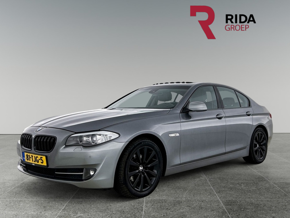 BMW 5 Serie 523i high executive | schuif/kanteldak |