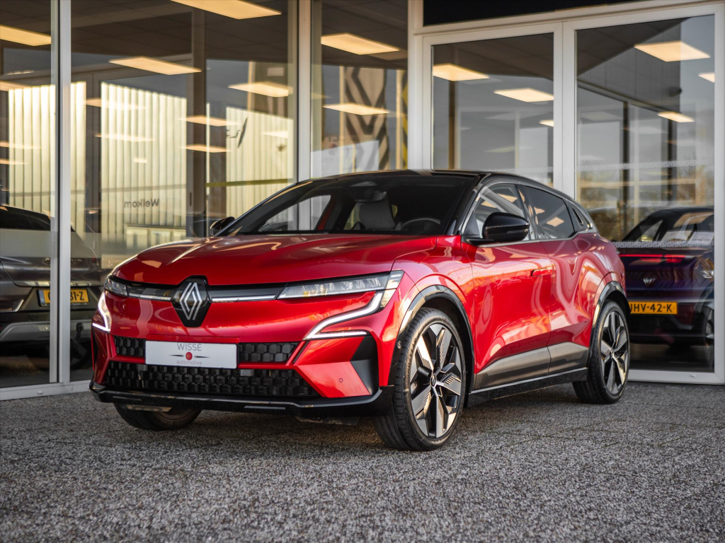 Renault Megane E-tech ev60 220pk optimum charge techno | soh 93% | stoel & stuurverwarming | camera | park. sensoren | navigatie