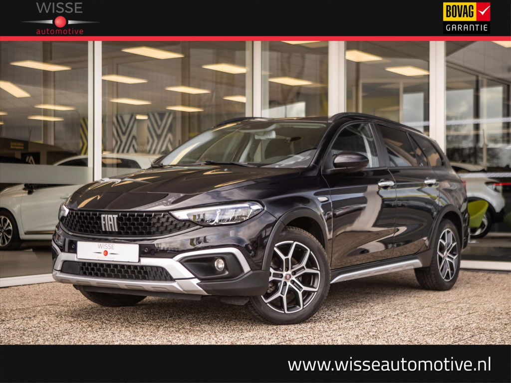 Fiat Tipo hatchback 1.5 hybrid 130pk cross automaat | camera | park. sensoren | apple/android | acc