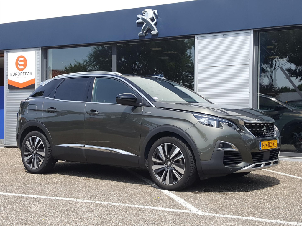 Peugeot 3008 1.2 130pk s&s gt-line trekhaak afneembaar | apple carplay & android auto | achteruitrijcamera | navi | cruise & climate control | parkeersensoren | bt