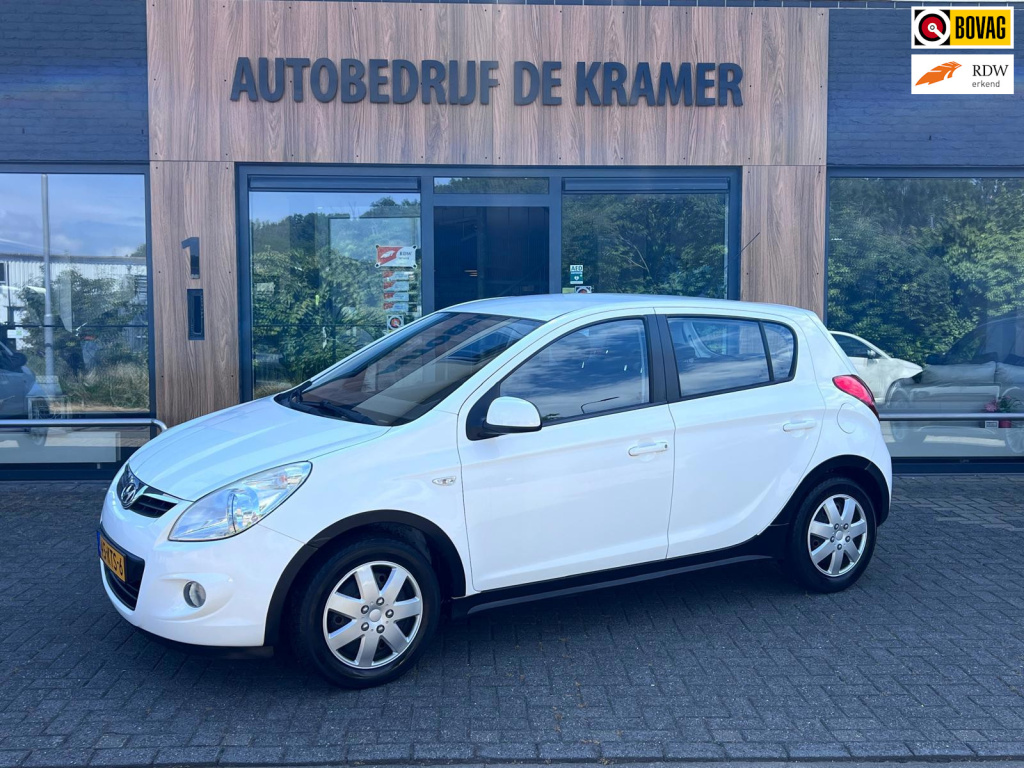 Hyundai I 20 1.2i dynamicversion