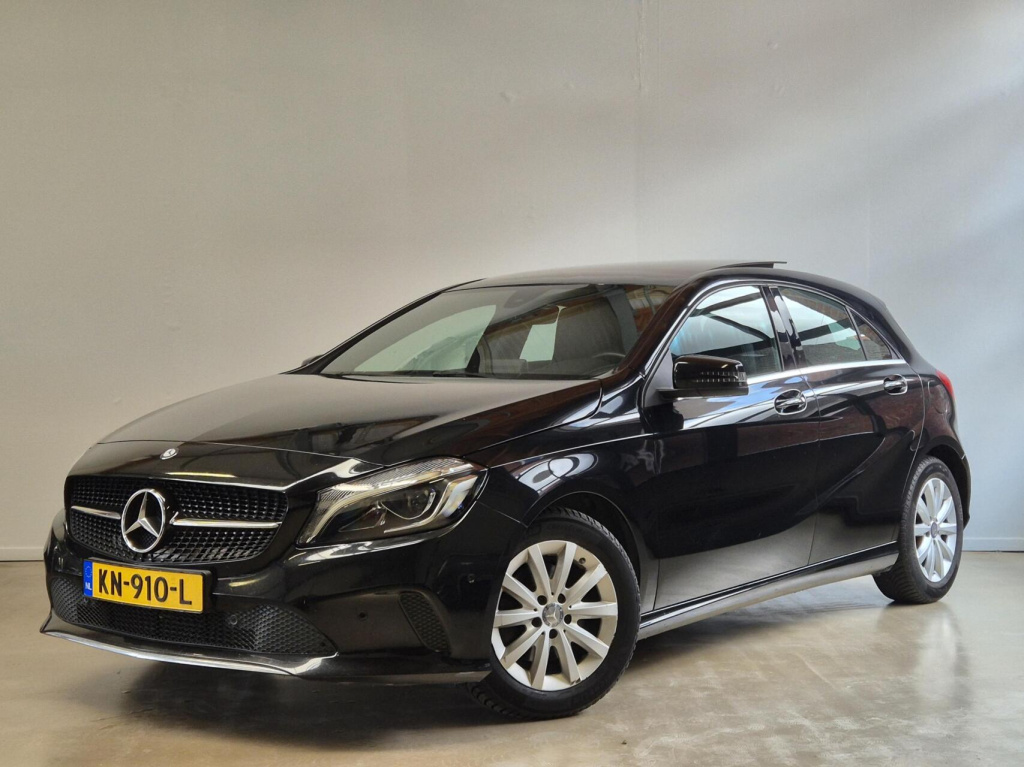 Mercedes-Benz A-Klasse 160 automaat / origineel nl / schuifdak