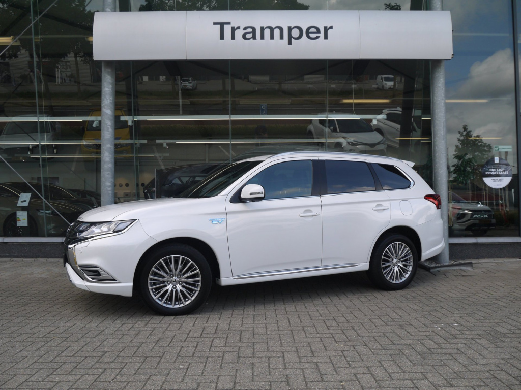 Mitsubishi Outlander 2.4 phev instyle|trekhaak