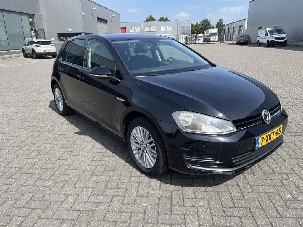Volkswagen Golf 1.2 tsi cup edition 85 dkm navi