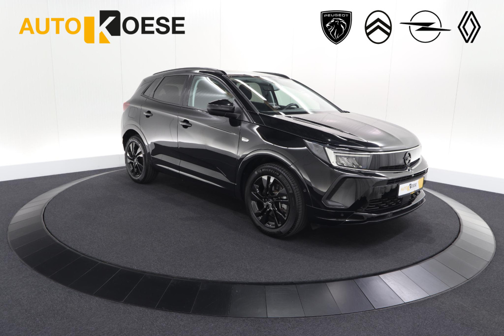 Opel Grandland 1.6 turbo plug-in hybrid 225 ultimate | adaptieve cruise control | camera | navigatie | stuurwielverwarming