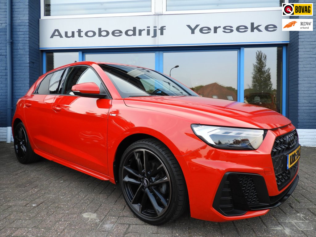 Audi A1 Sportback 35 tfsi s line edition one 1.5 tsi (4 cilinder) bang&olufsen