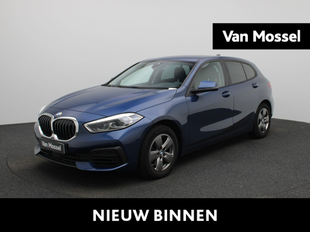 BMW 1 Serie 118i business edition | automaat | apple carplay / android auto | navigatie | virtual cockpit | achteruitrijcamera | climate control | cruise control | lichtmetalen velgen |