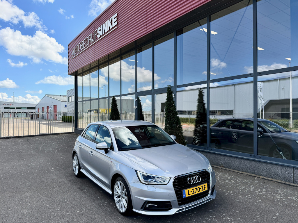 Audi A1 Sportback s-line navi ecc cruise 1.0 tfsi