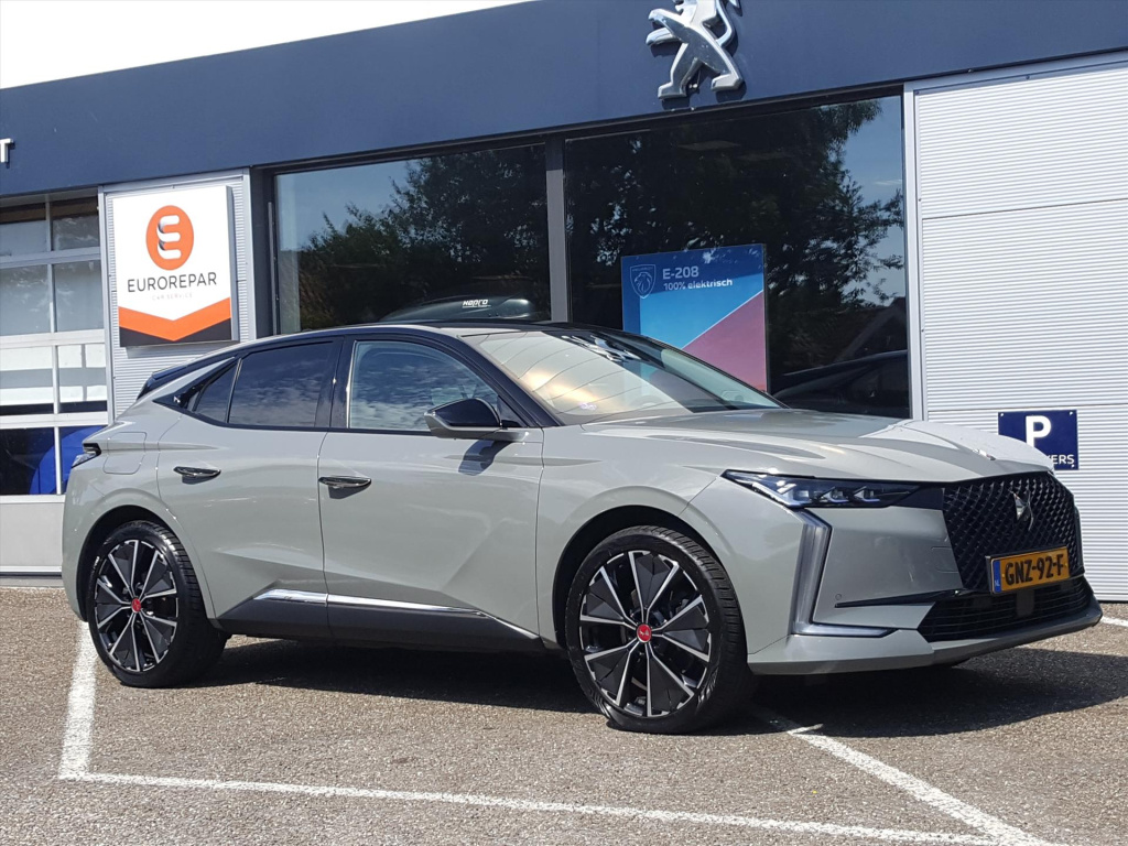 Ds Ds 4 1.6 puretech 180pk aut performance line |navi|applecarplay&androidauto|bt|p-sensoren v+a|cruise&climate control|camera achter|lm-velgen 19''|alcantara