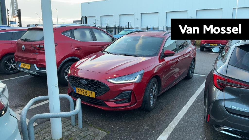 Ford Focus wagon 1.0 ecoboost hybrid st line x trekhaak - el. achterklep - adapt. cruisecontrol