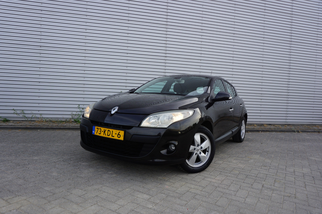 Renault Megane 1.6 sélection business sport airco / navi / cruise / elektr. ramen / lm velgen / nap