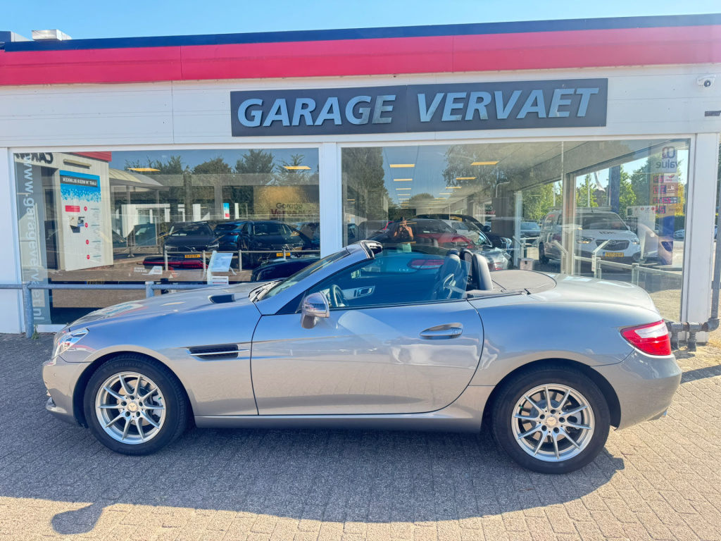 Mercedes-Benz SLK 200
