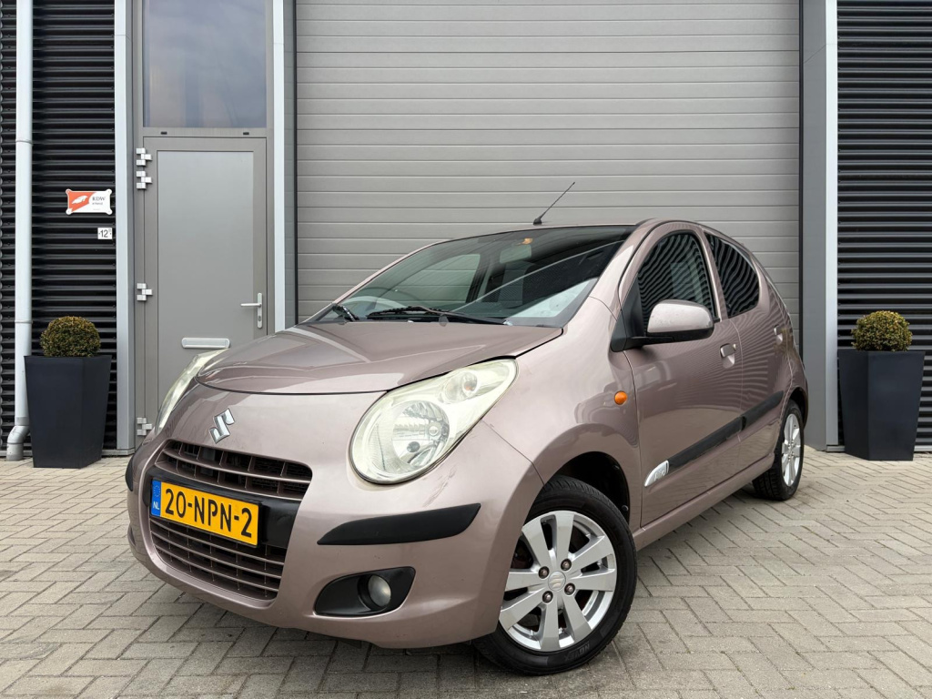 Suzuki Alto 1.0 exclusive