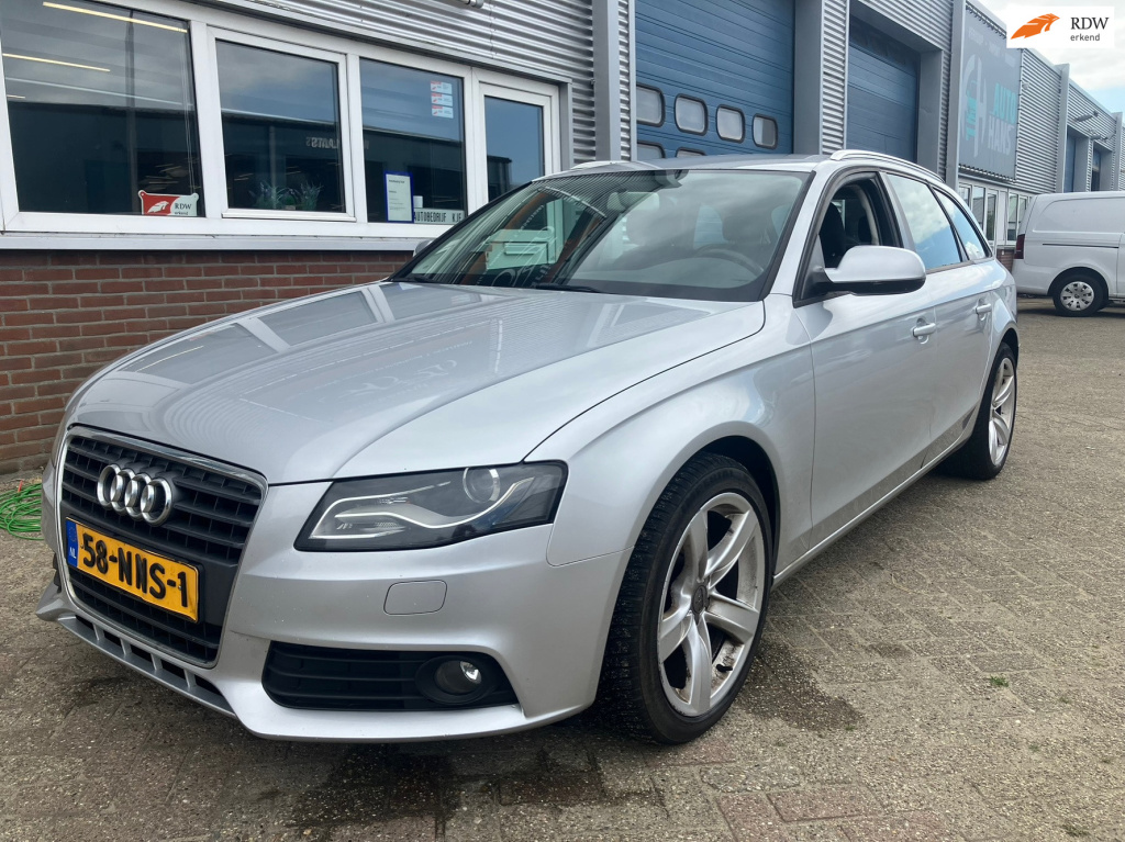 Audi A4 avant 1.8 tfsi pro line ecc xenon