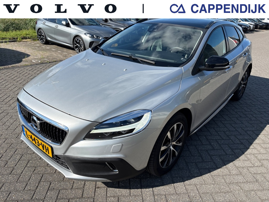 Volvo V40 cross country t3 153pk aut6 polar+ luxury| adap.cruise| pano| camera| h&k sound| leder