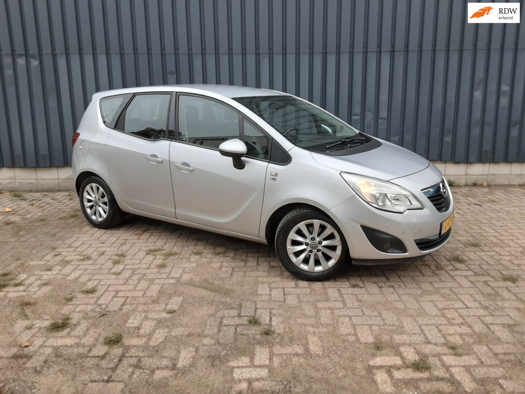 Opel Meriva 1.4 cosmo