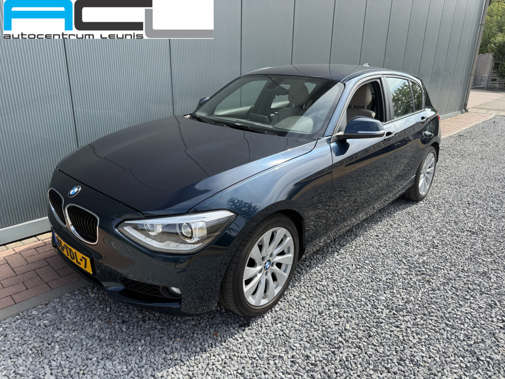 BMW 1 Serie 116i executive upgrade edition 5-drs