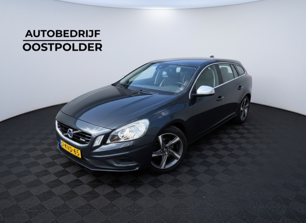 Volvo V60 1.6 t3 r-design