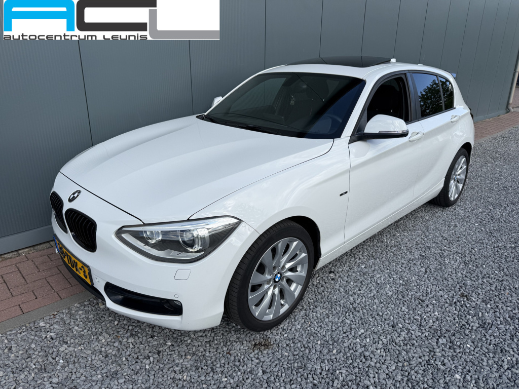 BMW 1 Serie 118i 170pk executive sportline 5-drs