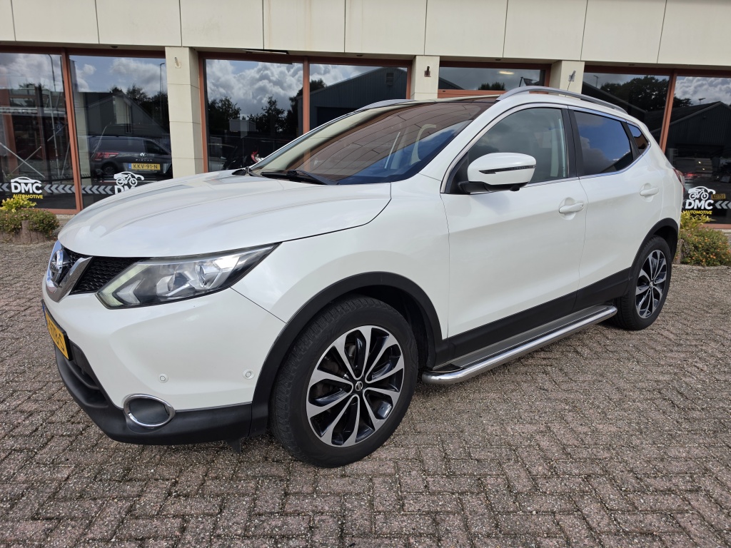 Nissan Qashqai 1.2 tekna | airco | navi | cruise | side-bars