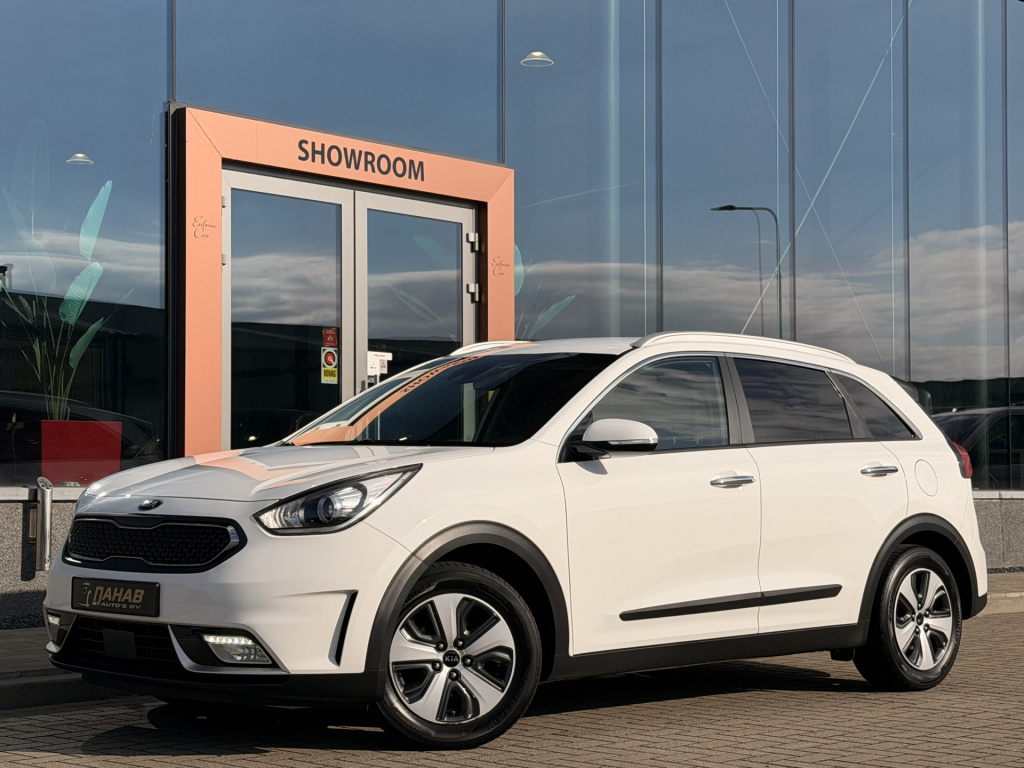 Kia Niro 1.6 gdi hybrid comfortline | acc | stoel/stuurverwarming | achteruitrijcamera | afn. trekhaak | apple carplay | dodehoek |