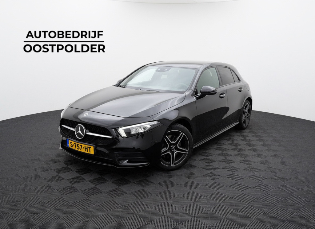 Mercedes-Benz A-Klasse 250 e business solution amg limited soh 96%