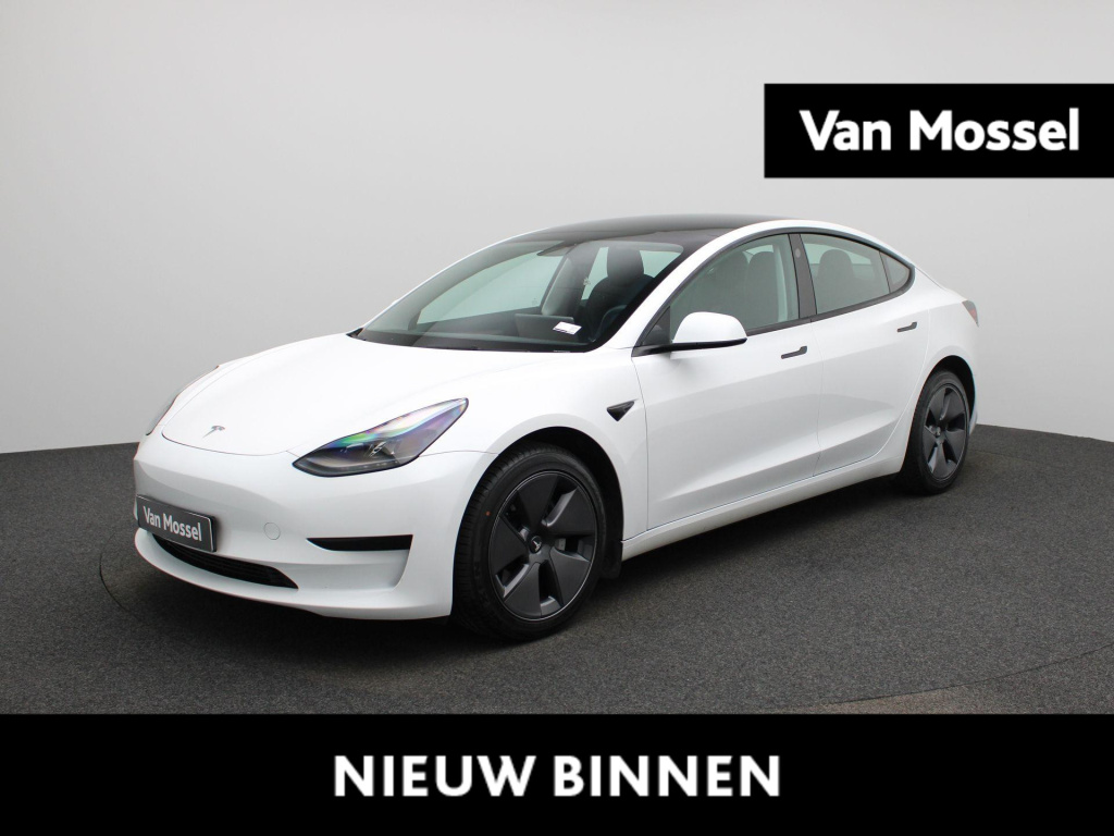 Tesla Model 3 standard rwd plus 60 kwh | automaat | panorama dak | stoel verwarming | leder | navigatie | climate control | 360 camera | parkeer sensoren | led | elec. achterklep