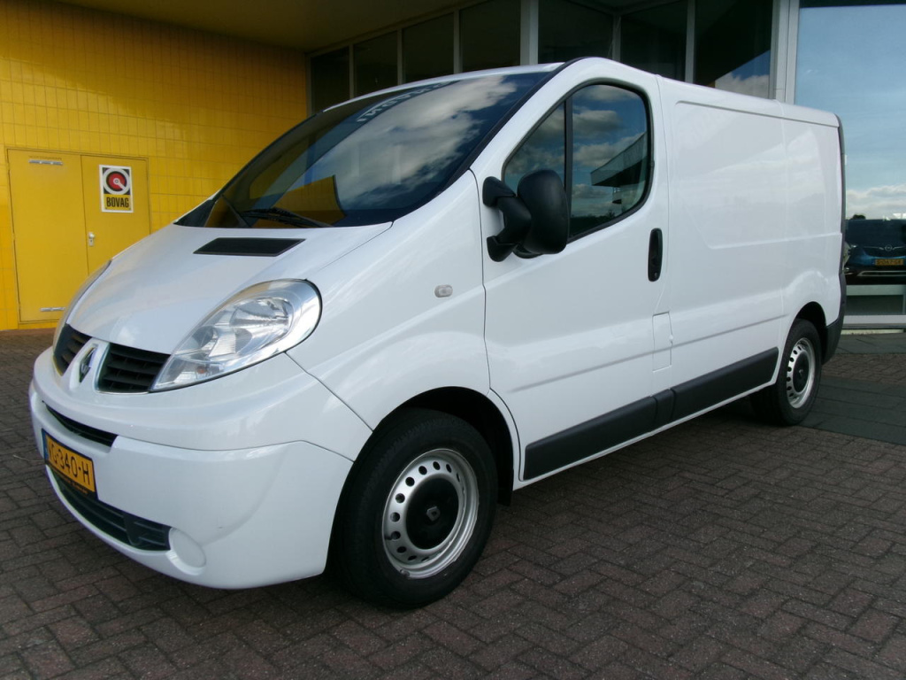 Renault Trafic 2.0 dci airco, navi, cruise-contr., pdc