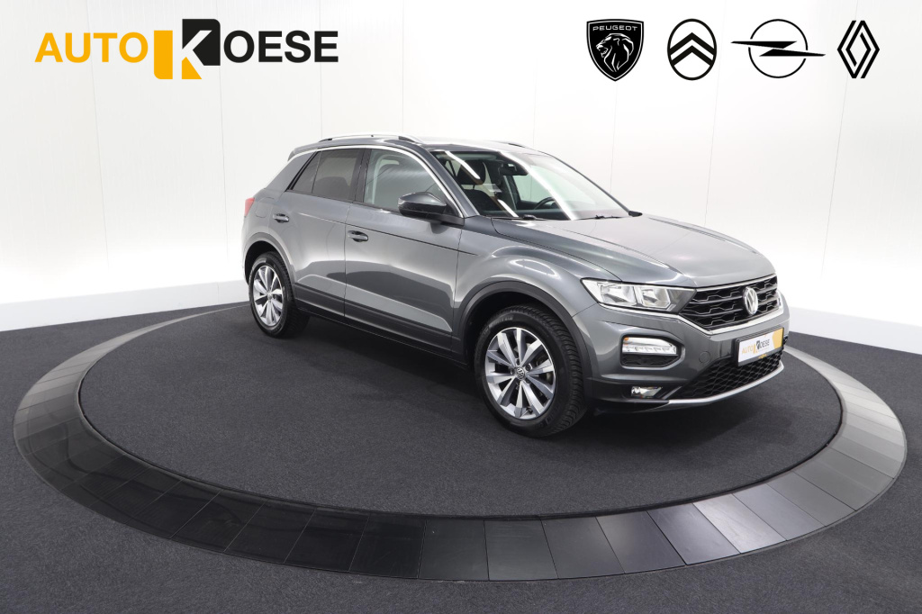 Volkswagen T-roc 1.0 tsi style business 116pk | trekhaak | adaptieve cruise control | elektronische kofferklep | apple carplay