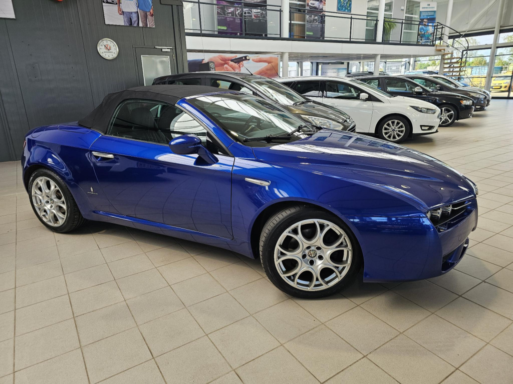 Alfa Romeo Spider 2.2 jts exclusive