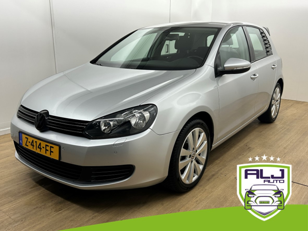 Volkswagen Golf occasion 1.2 tsi highline bluemotion | grijs | tweedehands volkswagen golf | airco | bluetooth | cruise