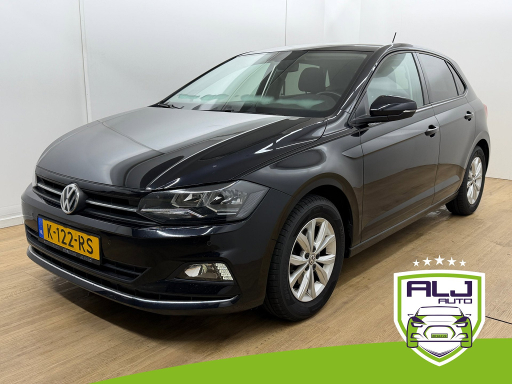 Volkswagen Polo occasion 1.0 tsi comfortline | zwart | tweedehands volkswagen polo | airco | cruisecontrol | carplay