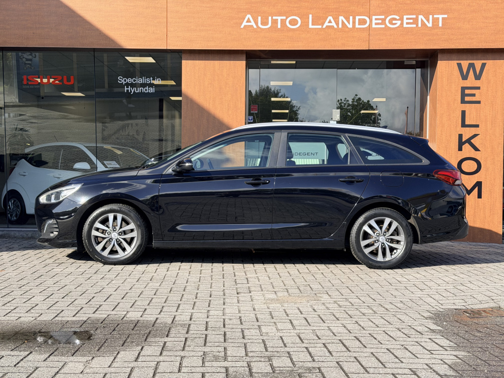 Hyundai I 30 wagon 1.4 t-gdi premium | camera | carplay | radio | trekhaak | automaat