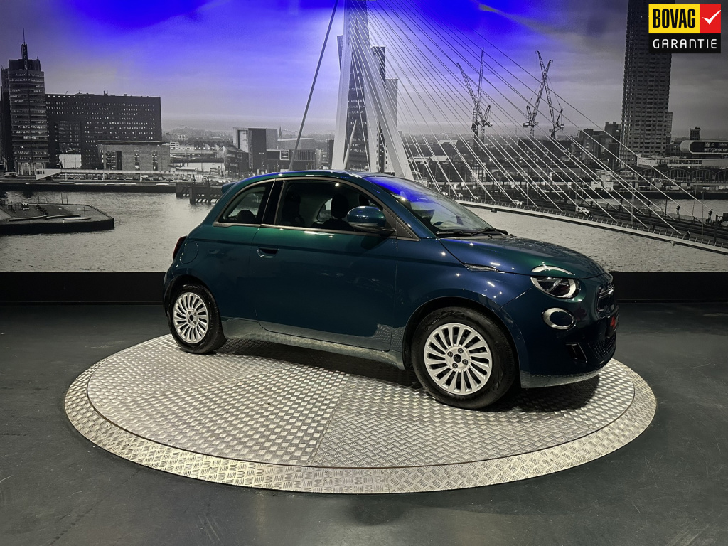 Fiat 500 icon 42 kwh *carplay*camera*